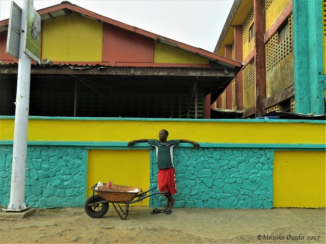 A break from work?, Monrovia, Liberia, April 2017