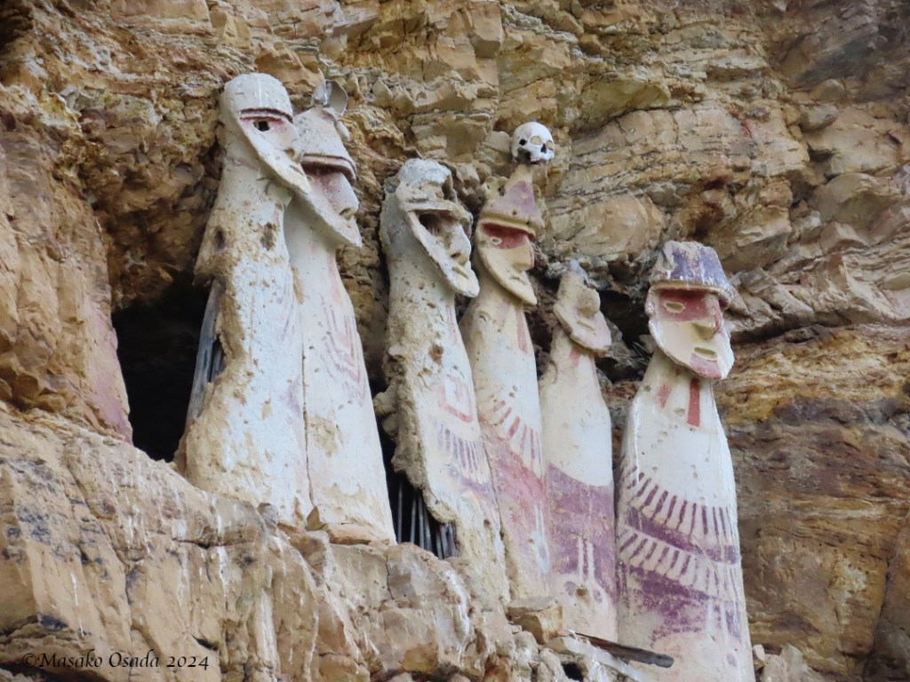 Sarcophagi of Karajía