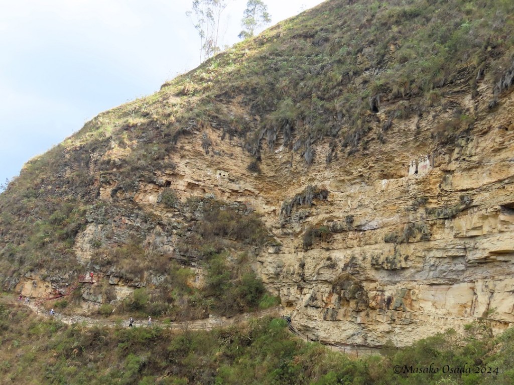 Sarcophagi of Karajía
