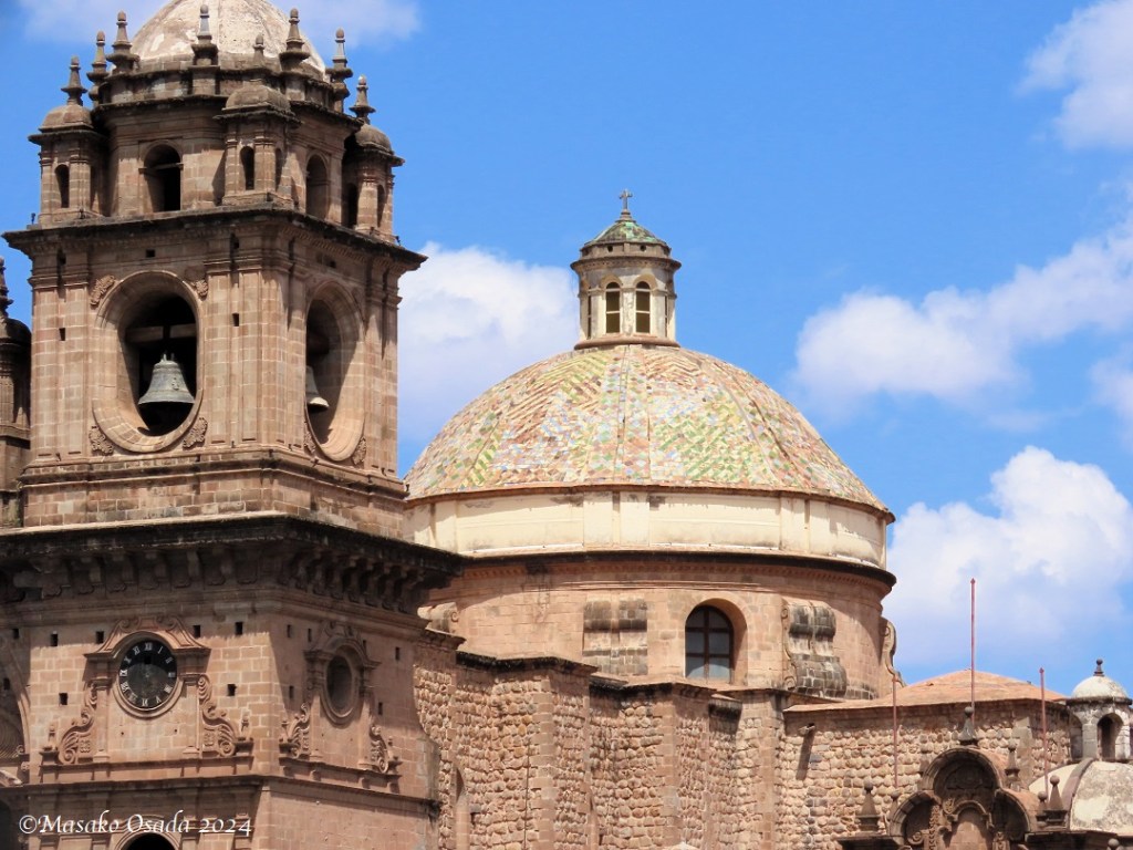 Iglesia de Compañía de Jusús. Plaza de Armas, Cusco